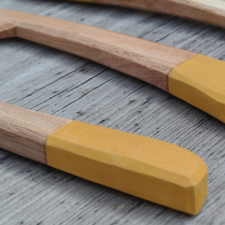 Hand carved honey spreader (British acacia)