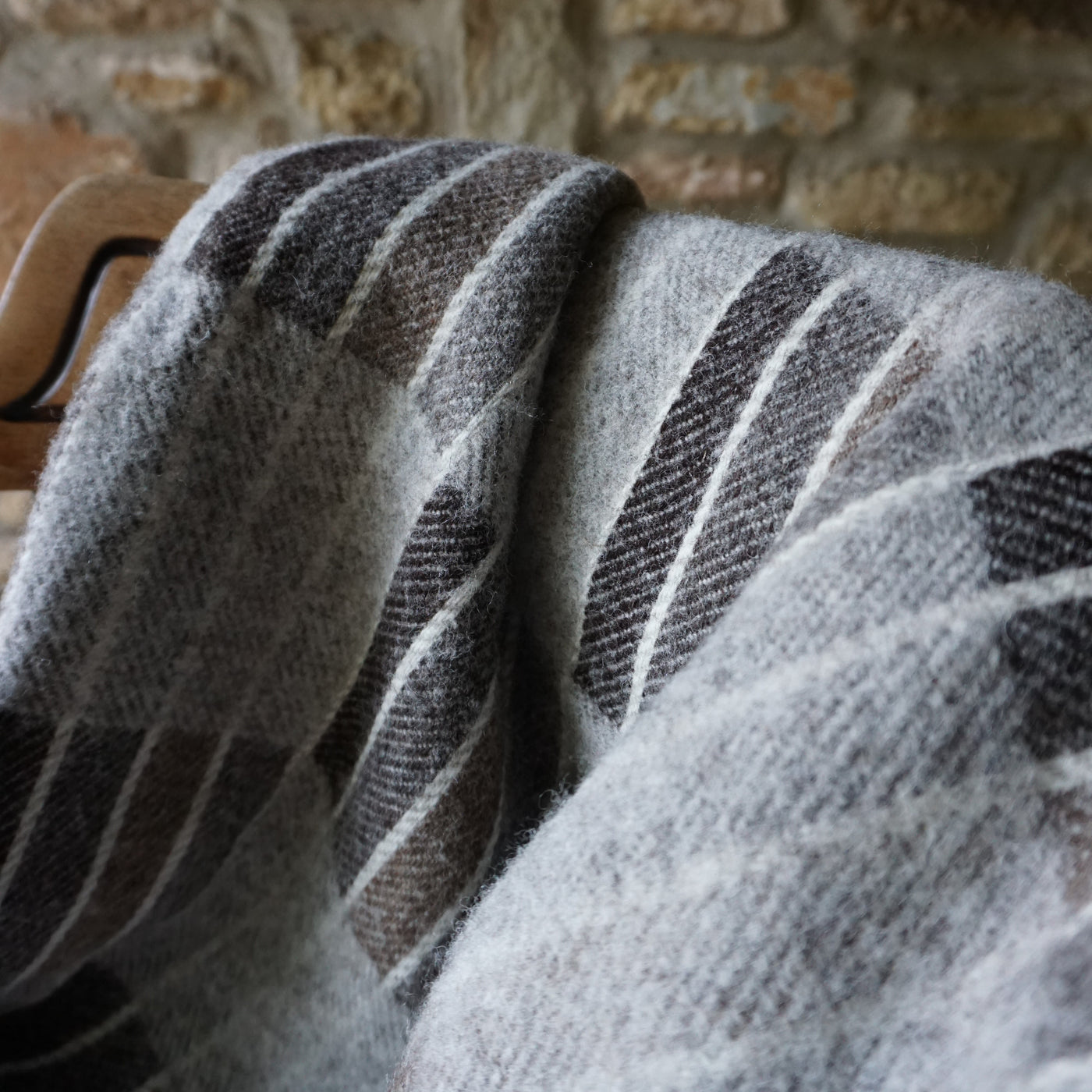 The Seaside Shetland wool throw