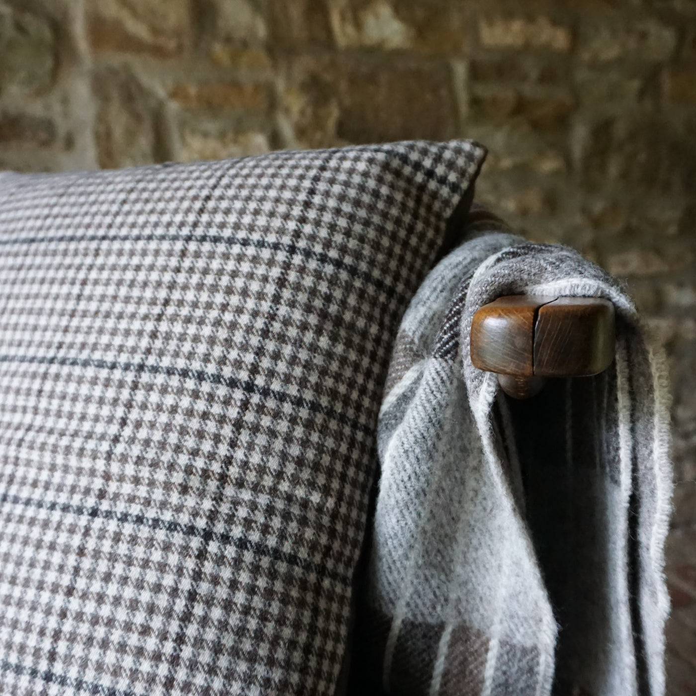 The Seaside Shetland wool throw