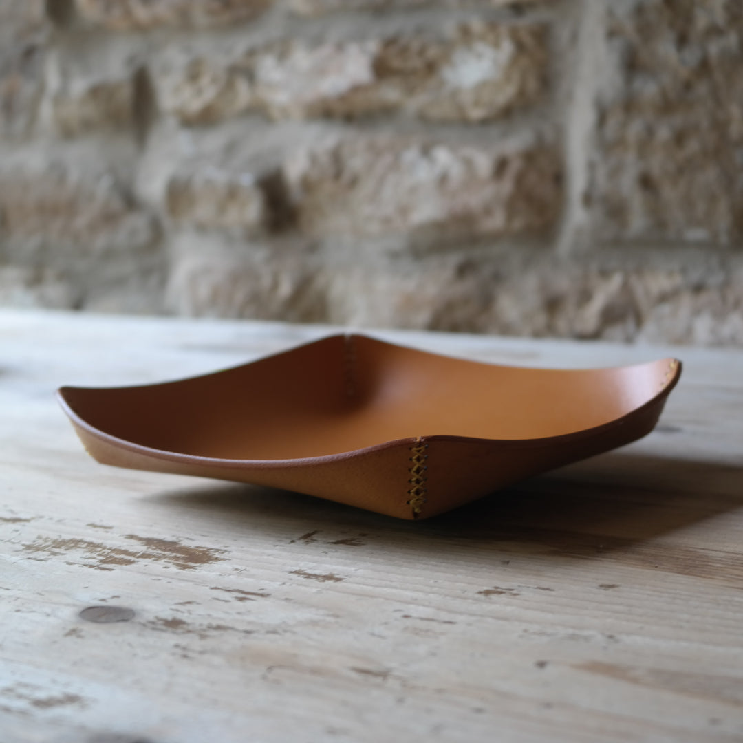 Square leather coin tray in light tan British leather