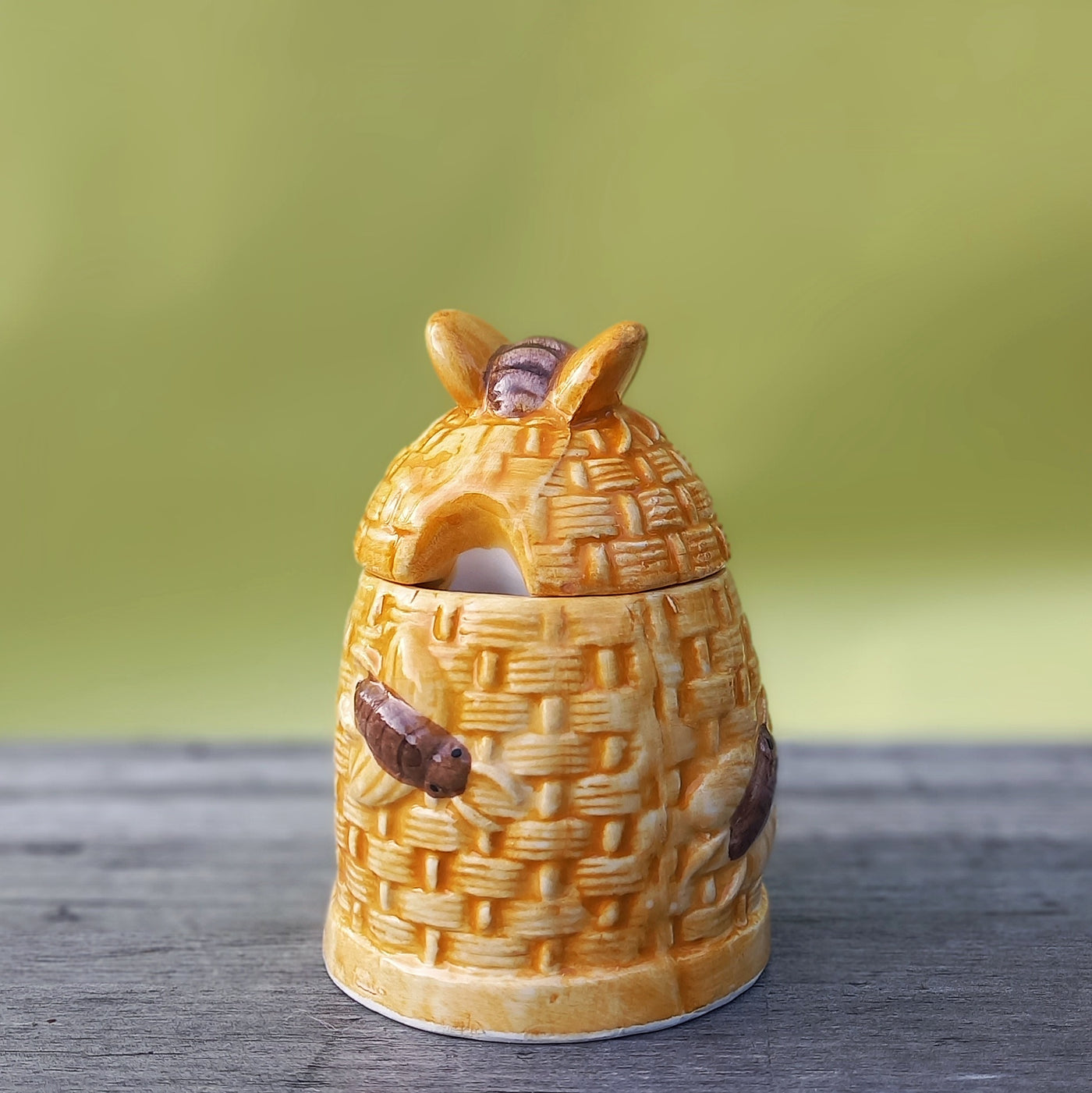 The skep vintage honey pot
